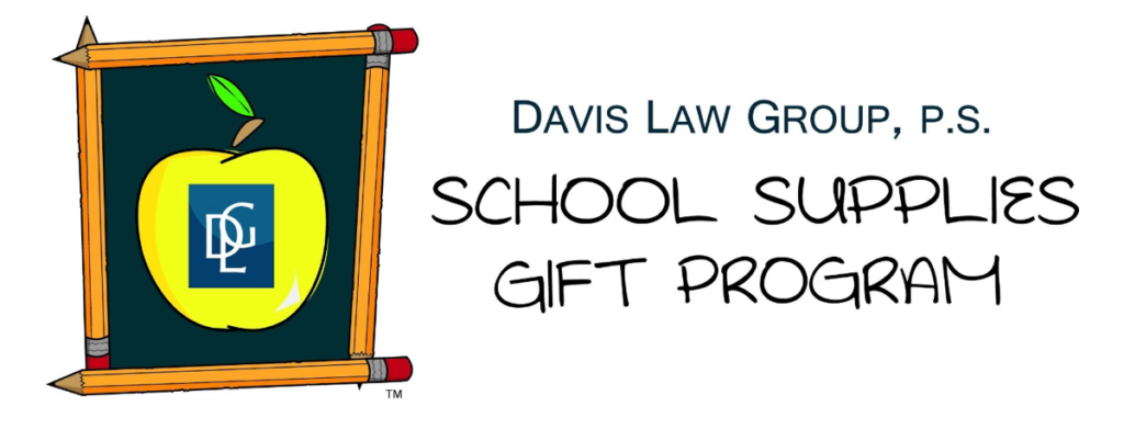 Programa de regalo de material escolar de Davis Law Group Car Accident and Personal Injury Lawyers